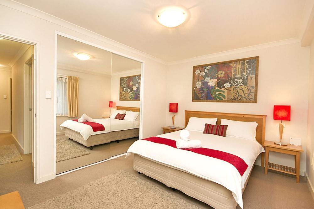 Nesuto Mounts Bay Aparthotel Perth Bagian luar foto