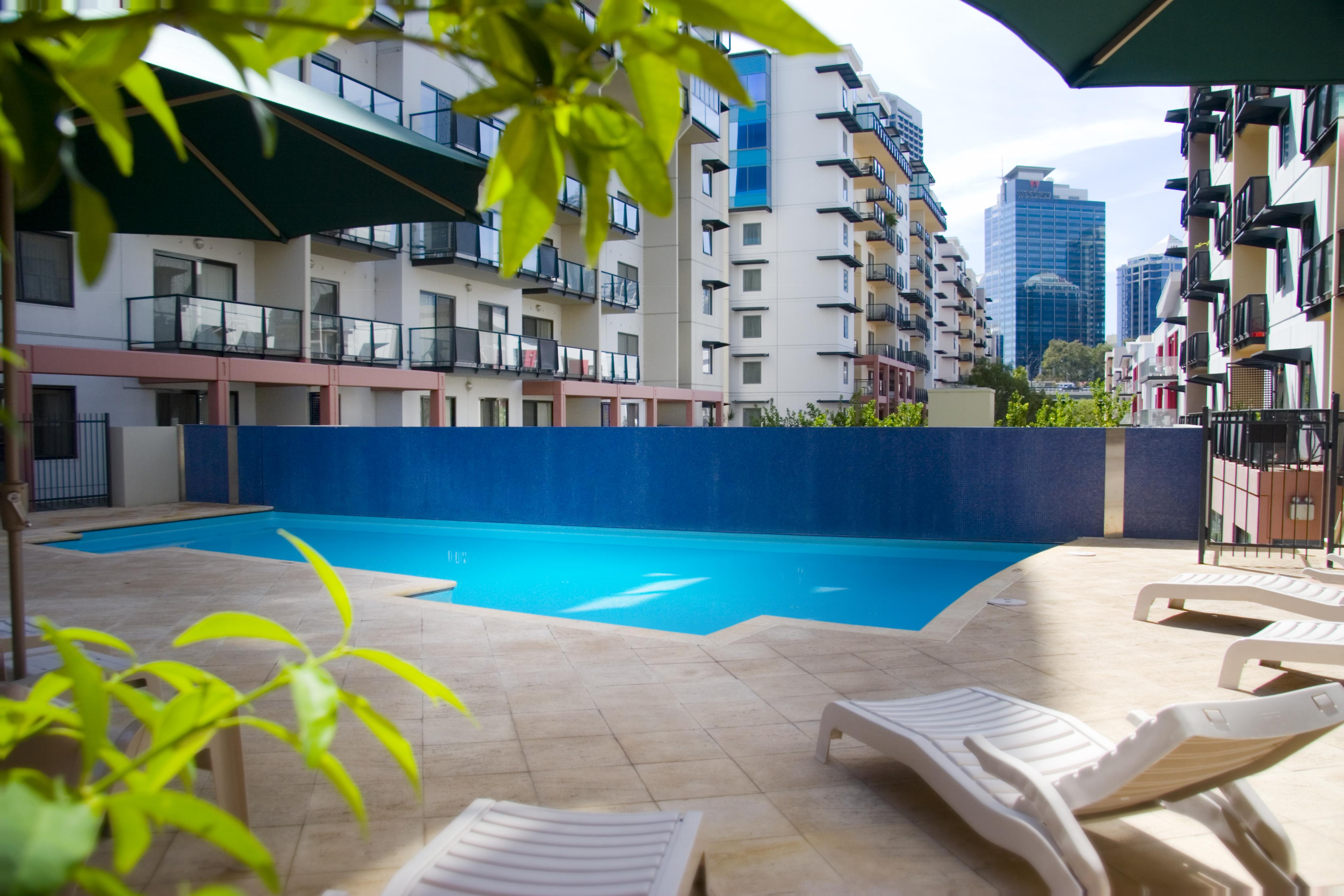 Nesuto Mounts Bay Aparthotel Perth Bagian luar foto