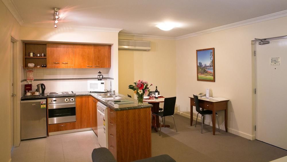 Nesuto Mounts Bay Aparthotel Perth Bagian luar foto