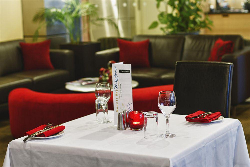 Nesuto Mounts Bay Aparthotel Perth Bagian luar foto